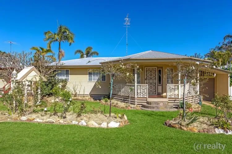 51 Davey Street, Moura QLD 4718