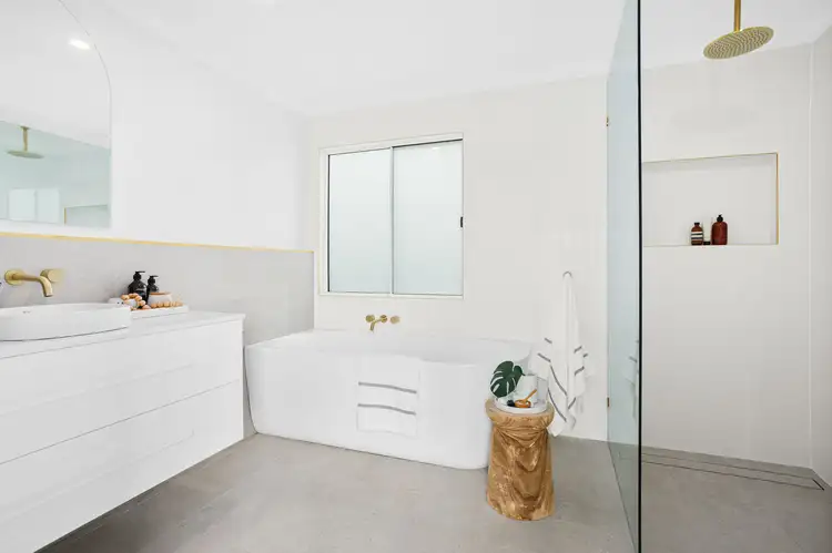 Fifth view of Homely house listing, 8 Pluto Place, Dunmore NSW 2529