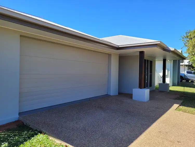 11 Derwent Circuit, Kelso QLD 4815