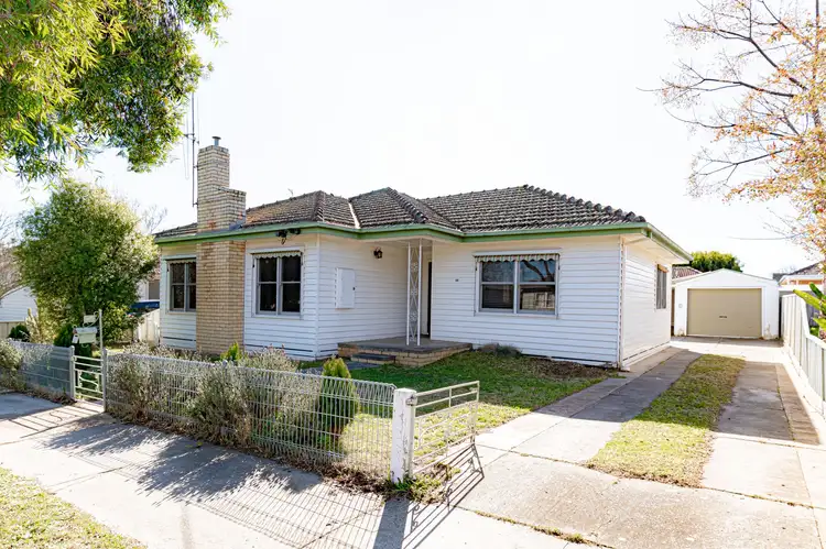 Second view of Homely house listing, 35 Morshead Court, White Hills VIC 3550