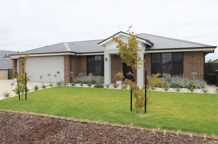 Second view of Homely house listing, 71 Mendel Drive, Kelso NSW 2795