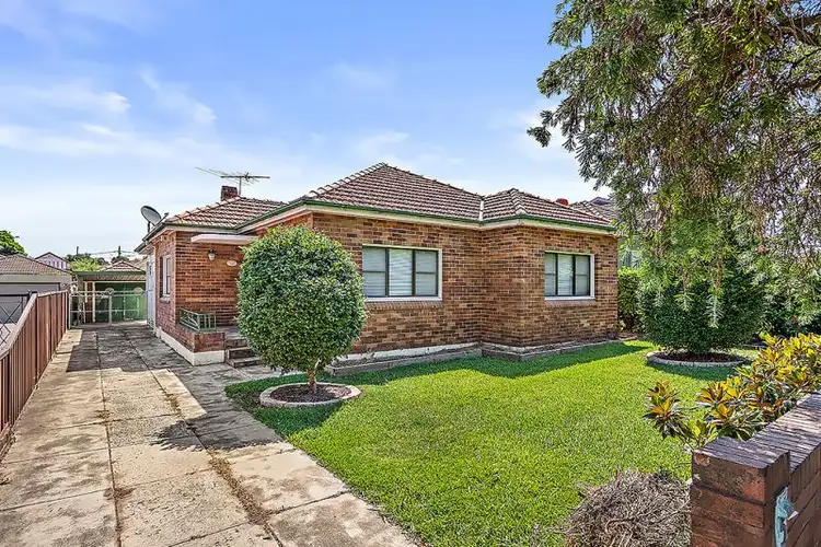 Main view of Homely house listing, 5 Ecole Street, Carlton NSW 2218