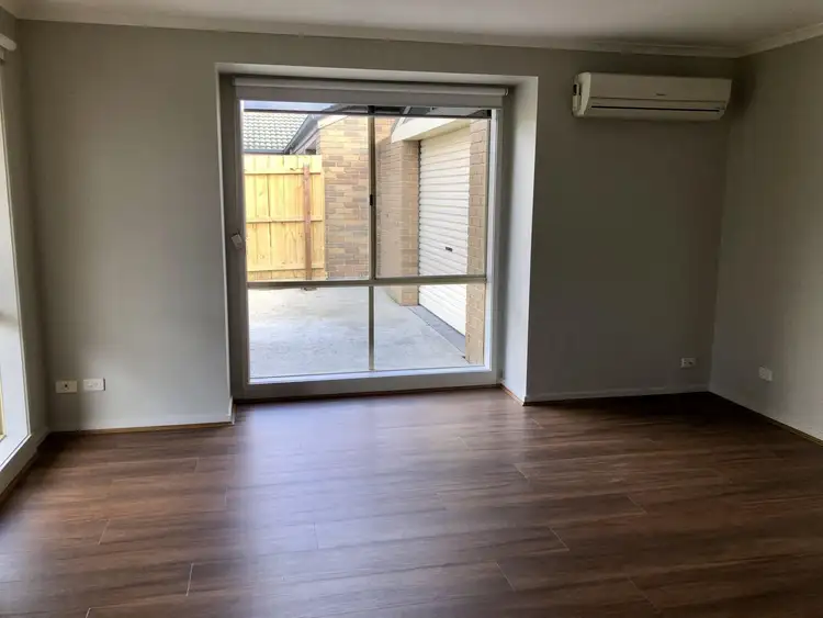 Seventh view of Homely house listing, 9 Reginald Court, Cranbourne West VIC 3977