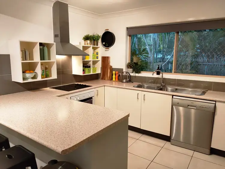 Seventh view of Homely townhouse listing, 8/175-205 Thorneside Road, Thorneside QLD 4158