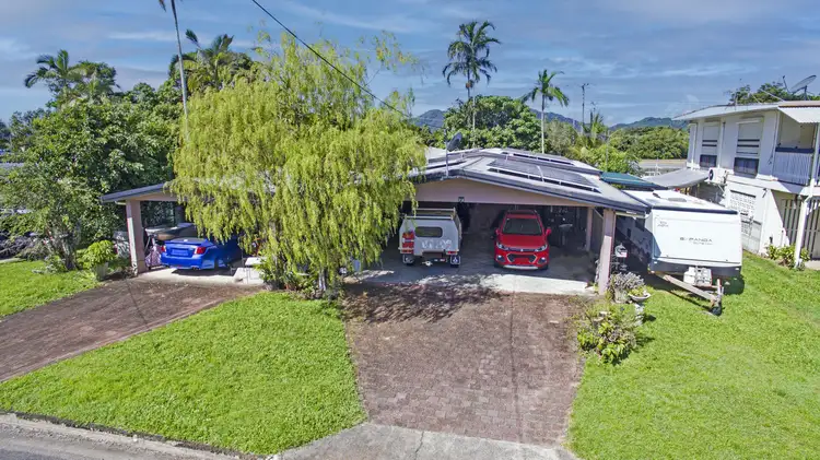 72 Yurongi Street, Caravonica QLD 4878