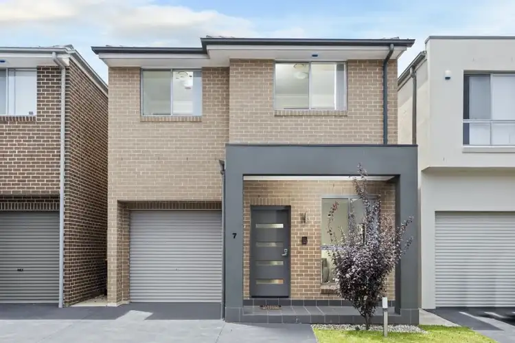 Main view of Homely townhouse listing, 7 Duff Glade, Schofields NSW 2762