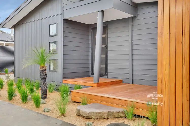 2/29 Powlett Street, Inverloch VIC 3996