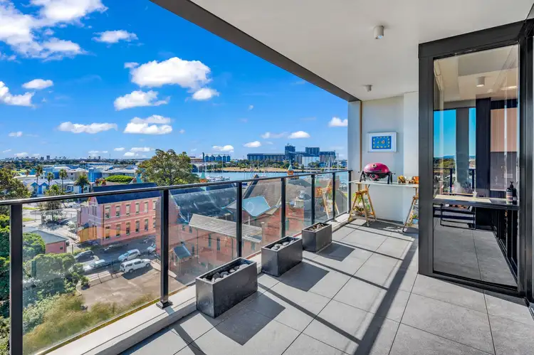 Sixth view of Homely apartment listing, 601/12 Bishopsgate Street, Wickham NSW 2293