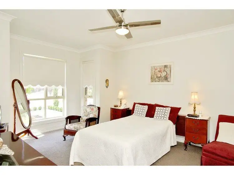 Fifth view of Homely house listing, 1/90 Calvert Street, Hamlyn Heights VIC 3215