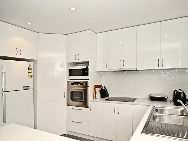 Third view of Homely unit listing, 6/12 Paige Court, Mornington TAS 7018