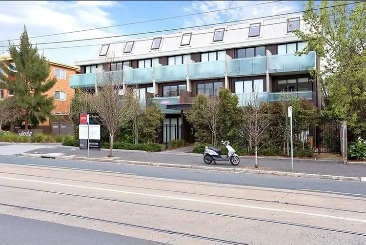 Sixth view of Homely apartment listing, 589-591 Glenferrie Road, Hawthorn VIC 3122