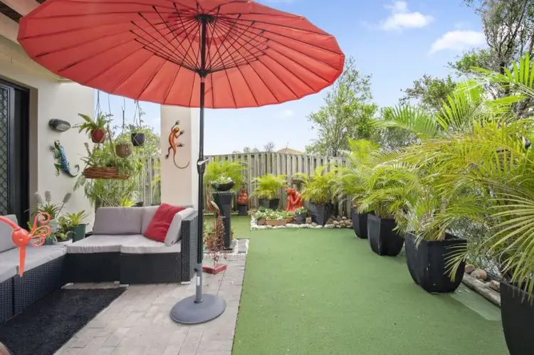 Sixth view of Homely townhouse listing, 301/2 Gentian Drive, Arundel QLD 4214