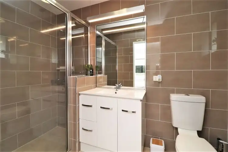 Fourth view of Homely house listing, 1 Wakeboard Circuit, Kelso QLD 4815