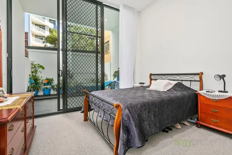 Sixth view of Homely apartment listing, 2/18 Princess Street, Brighton Le Sands NSW 2216