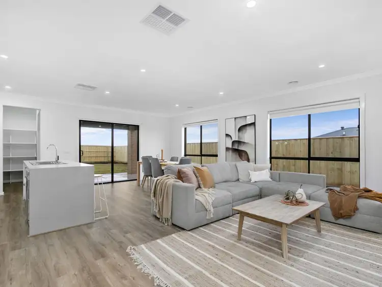 Fifth view of Homely house listing, 11 Grampians Drive, Moe VIC 3825