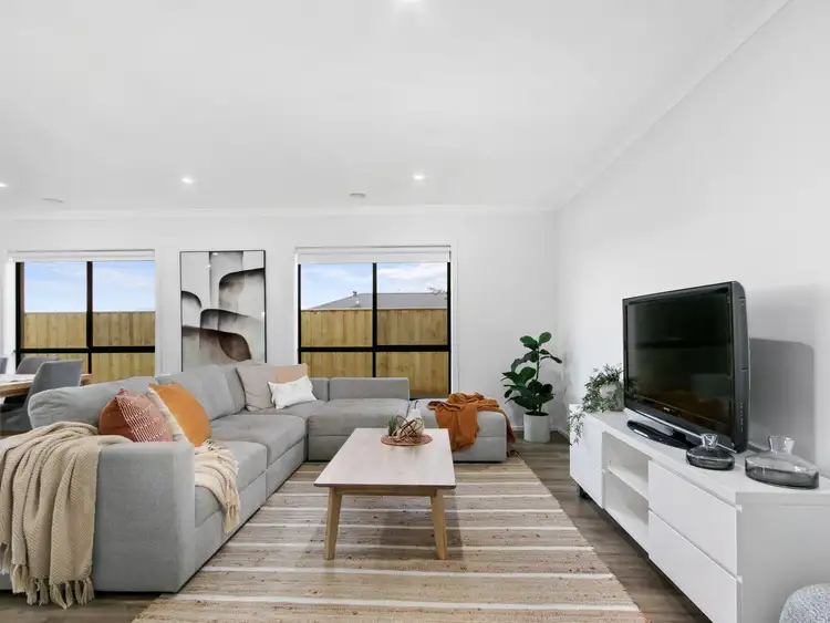 Sixth view of Homely house listing, 11 Grampians Drive, Moe VIC 3825