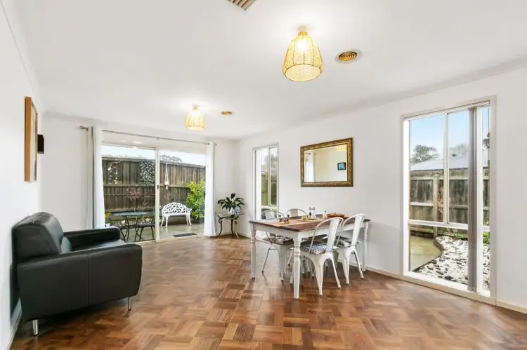 Fifth view of Homely house listing, 10 Blackwood Crt, Trafalgar VIC 3824