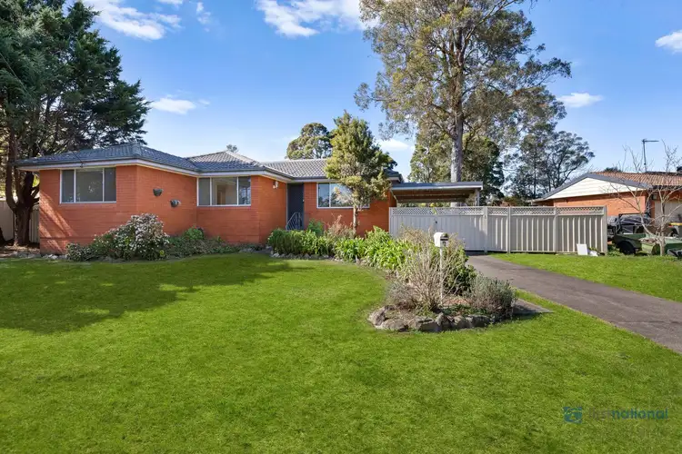 6 Courtland Avenue, Tahmoor NSW 2573