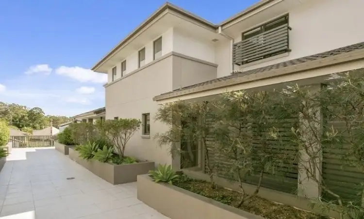 Main view of Homely townhouse listing, 6/139 Cotlew Street, Ashmore QLD 4214