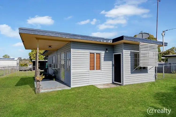 2 Hamilton Street, Moura QLD 4718