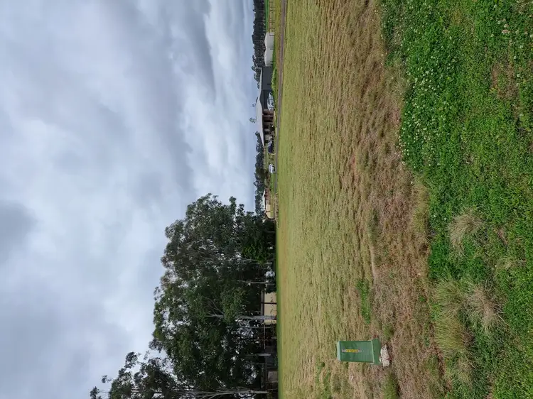 12 Earl Street, Memerambi QLD 4610