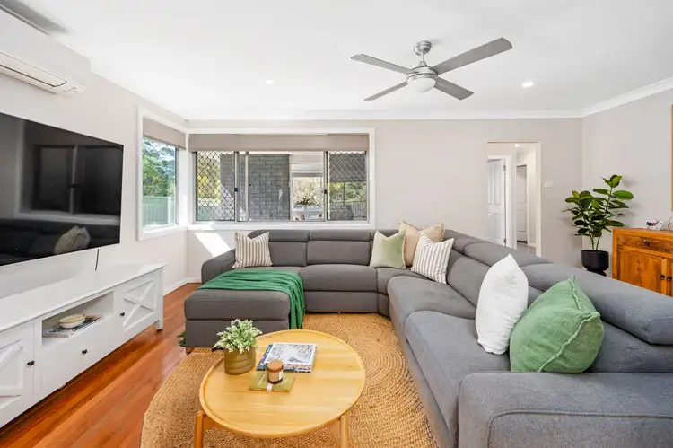 Third view of Homely house listing, 10 Liguori Court, Mayfield NSW 2304