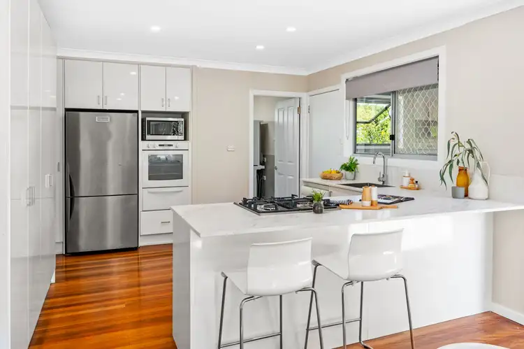 Fifth view of Homely house listing, 10 Liguori Court, Mayfield NSW 2304