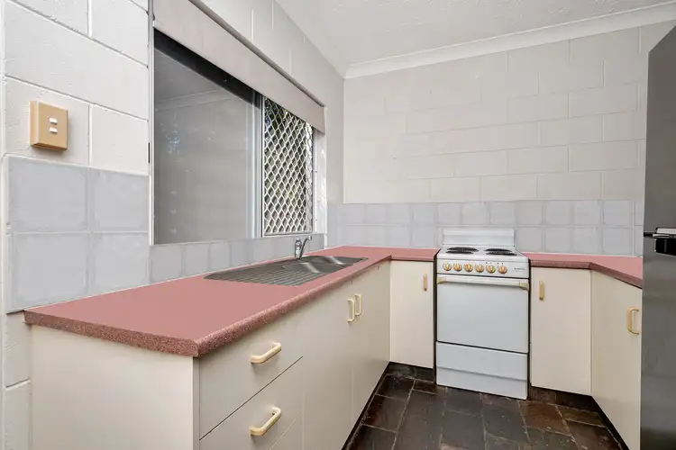 Fourth view of Homely unit listing, 17/36-38 Henry Street, West End QLD 4810