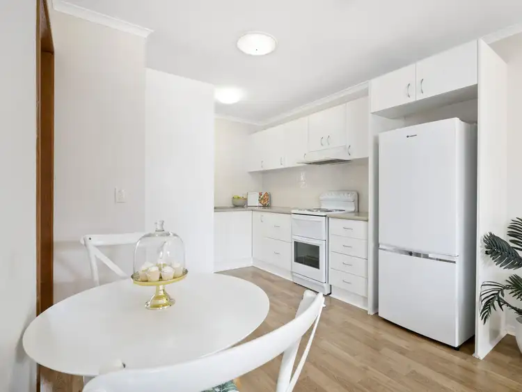 Fifth view of Homely semi-detached listing, 2/10 Barbet Place, Burleigh Waters QLD 4220
