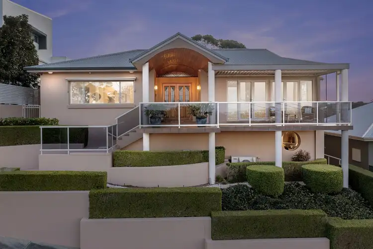 30 Woodward Street, Merewether NSW 2291