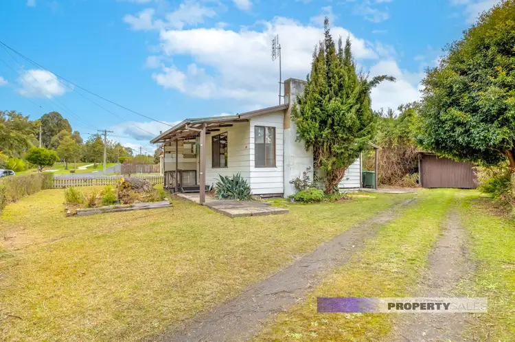 28 Eastern Avenue, Newborough VIC 3825