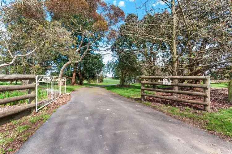 Fifth view of Homely house listing, 105 Ringin Road, Drouin South VIC 3818