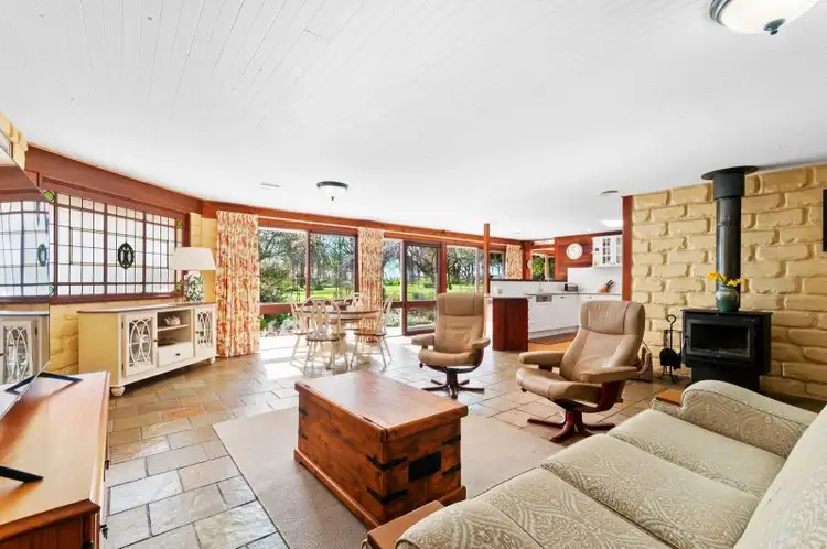 Sixth view of Homely house listing, 105 Ringin Road, Drouin South VIC 3818