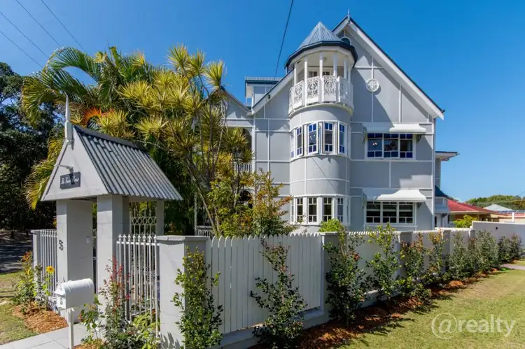 5 Banya Street, Bongaree QLD 4507