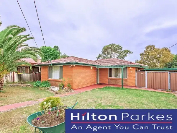 10 Darley Place, Dharruk NSW 2770
