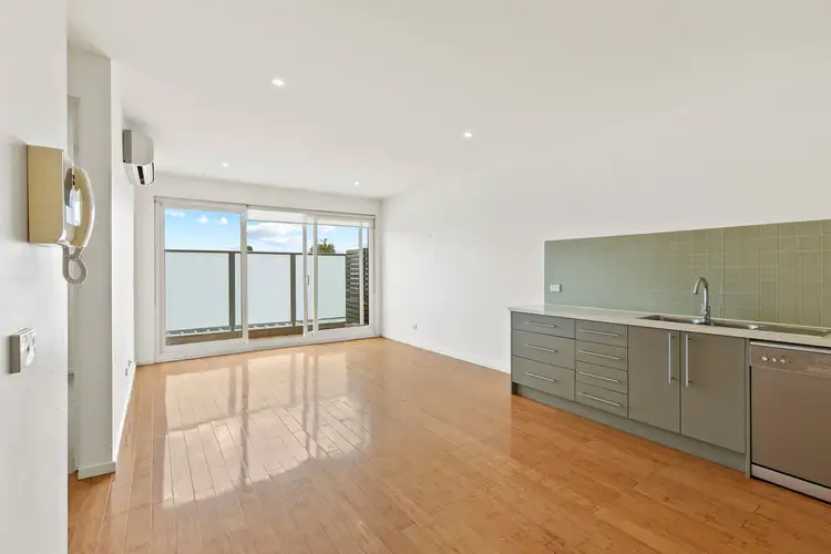 23/50 Poath Road, Hughesdale VIC 3166