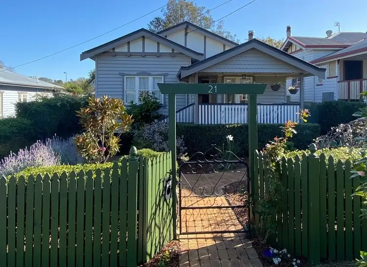 21 Cavell Street, East Toowoomba QLD 4350