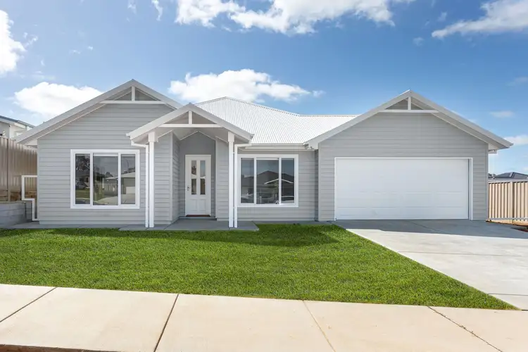 135 Bradman Drive, Boorooma NSW 2650