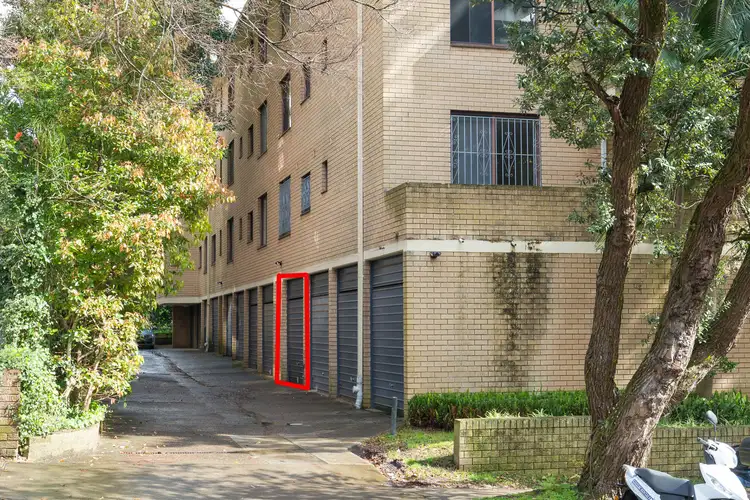 Second view of Homely other listing, 10/27 Penkivil St, Bondi NSW 2026