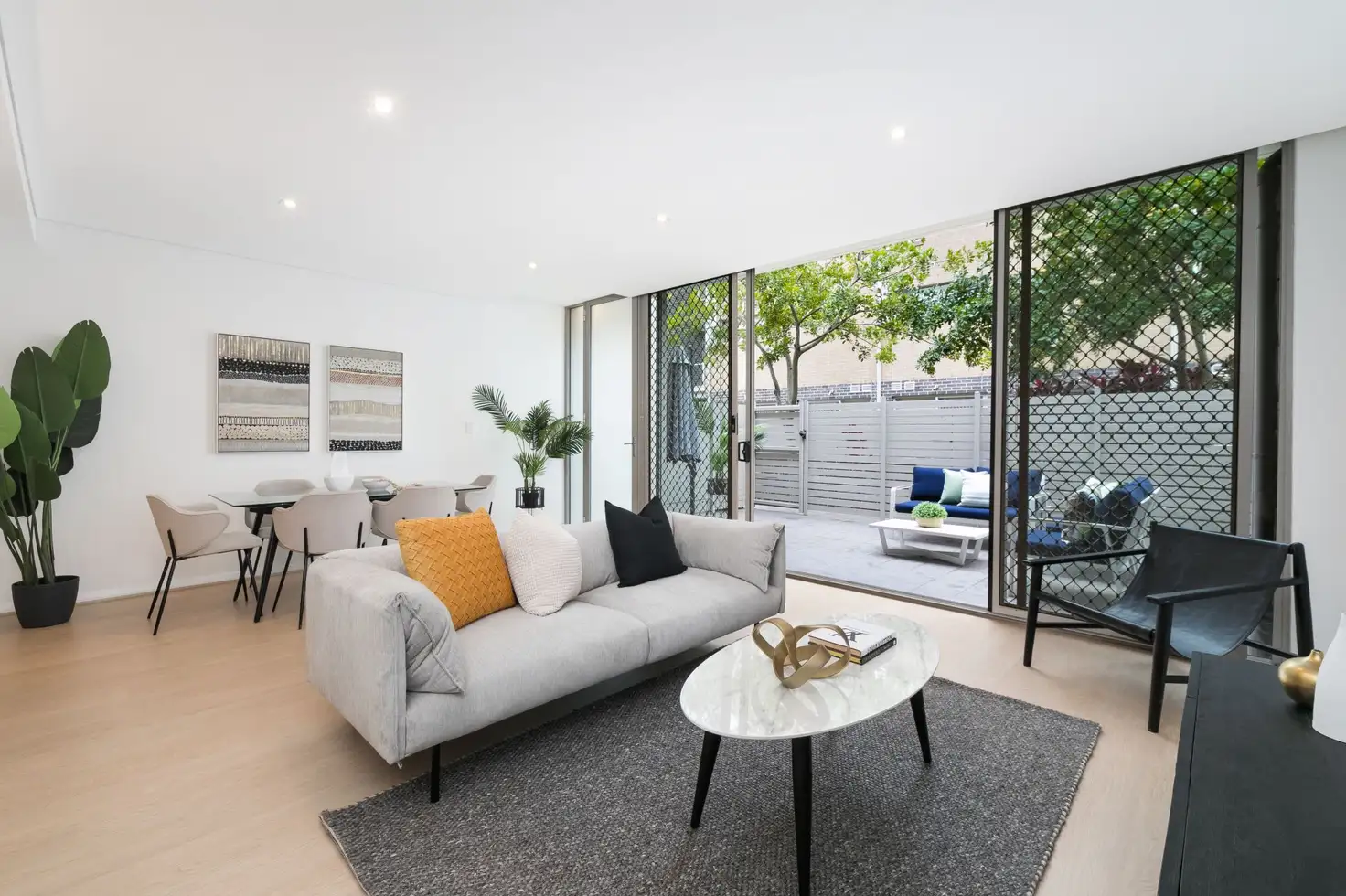 Main view of Homely apartment listing, 2/137 Willarong Road, Caringbah NSW 2229