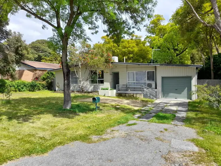 4 Dixie Road, Kelmscott WA 6111