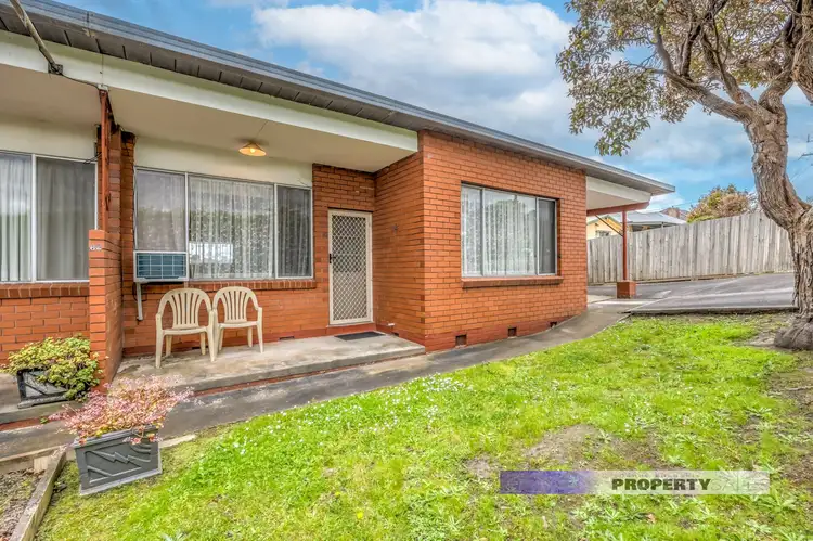 2/62 Shanahan Parade, Newborough VIC 3825