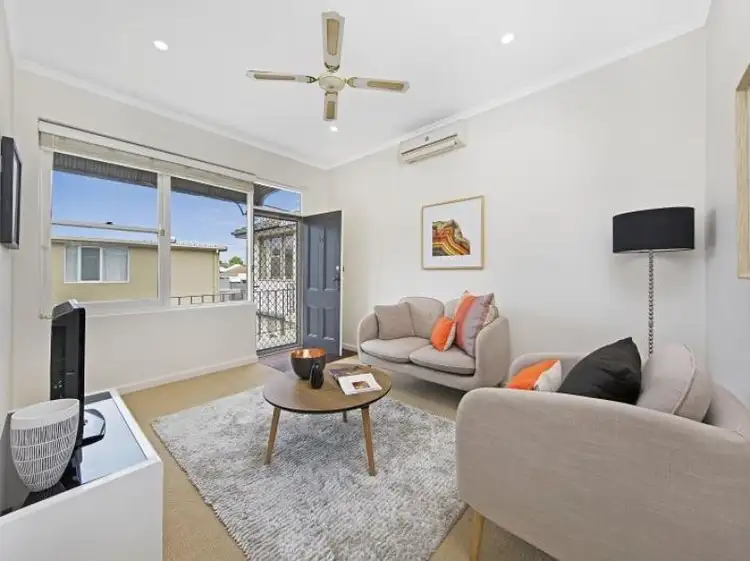 10/111 Gillies Street, Fairfield VIC 3078