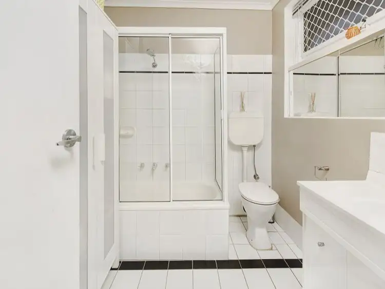 Sixth view of Homely apartment listing, 9/35 Grange Road, Fairfield VIC 3078