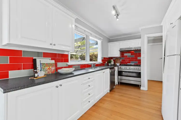 Fifth view of Homely house listing, 6 Brynor Court, Preston VIC 3072