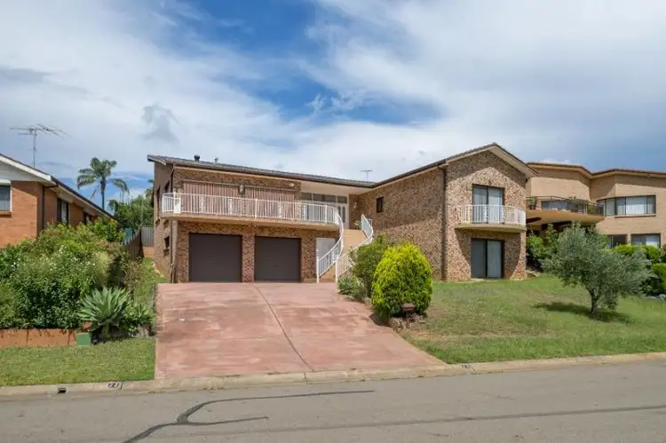 22 Clareville Close, Woodbine NSW 2560