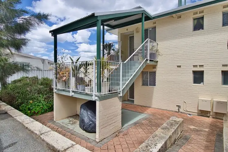Second view of Homely unit listing, 3/16 Jecks Place, Orelia WA 6167