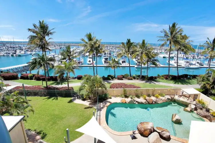 11/3 Megan Place, Mackay Harbour QLD 4740