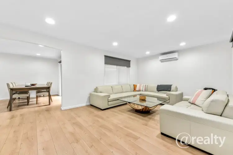 Second view of Homely house listing, 5 Tench Rise, Endeavour Hills VIC 3802