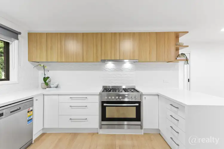 Third view of Homely house listing, 5 Tench Rise, Endeavour Hills VIC 3802